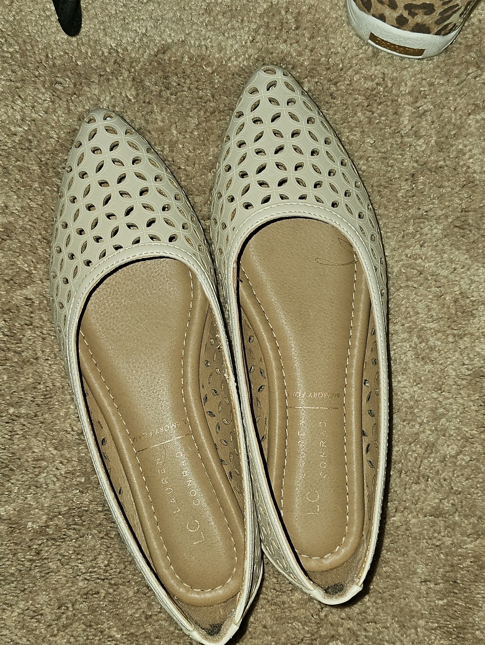 LC Lauren Conrad Pointed Perforated Flats in Cream